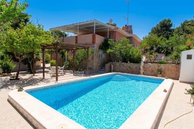 5 slaapkamer Villa te koop in Los Balcones - Los Altos, Torrevieja met zwembad - € 470.000 (Ref: 10051274)