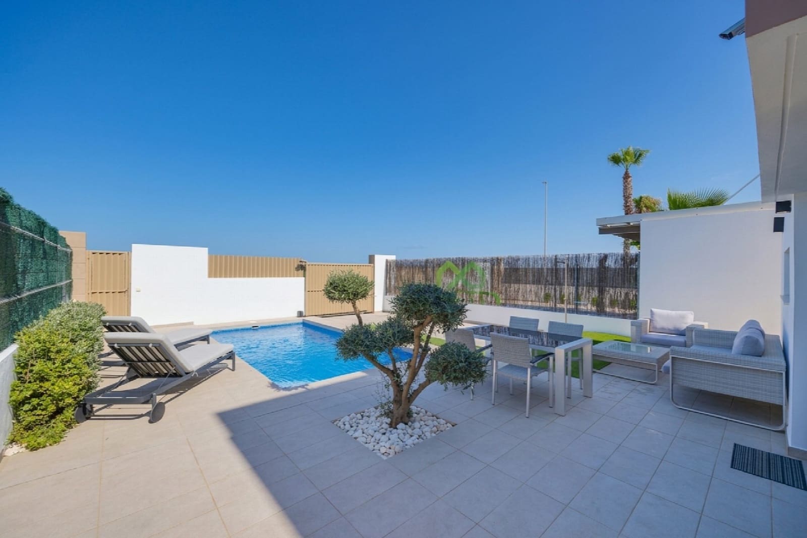 3 Zimmer Villa zu verkaufen in Guardamar del Segura - 450.000 € (Ref: 10051275)