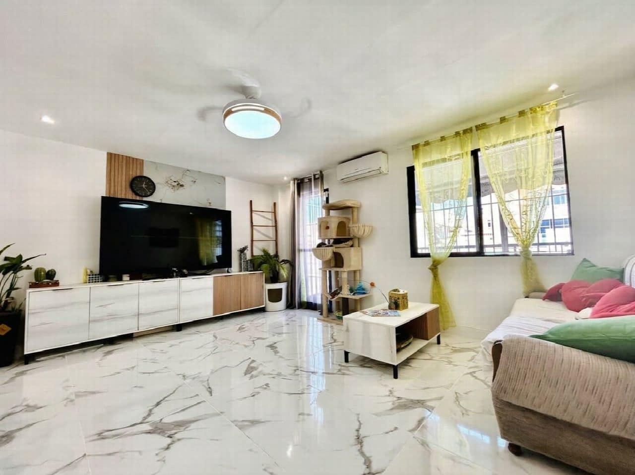 3 bedroom Beach Apartment for sale in Lo Pagan with garage - € 260,000 (Ref: 10051276)