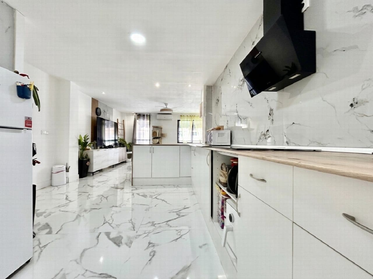 3 bedroom Beach Apartment for sale in Lo Pagan with garage - € 260,000 (Ref: 10051276)