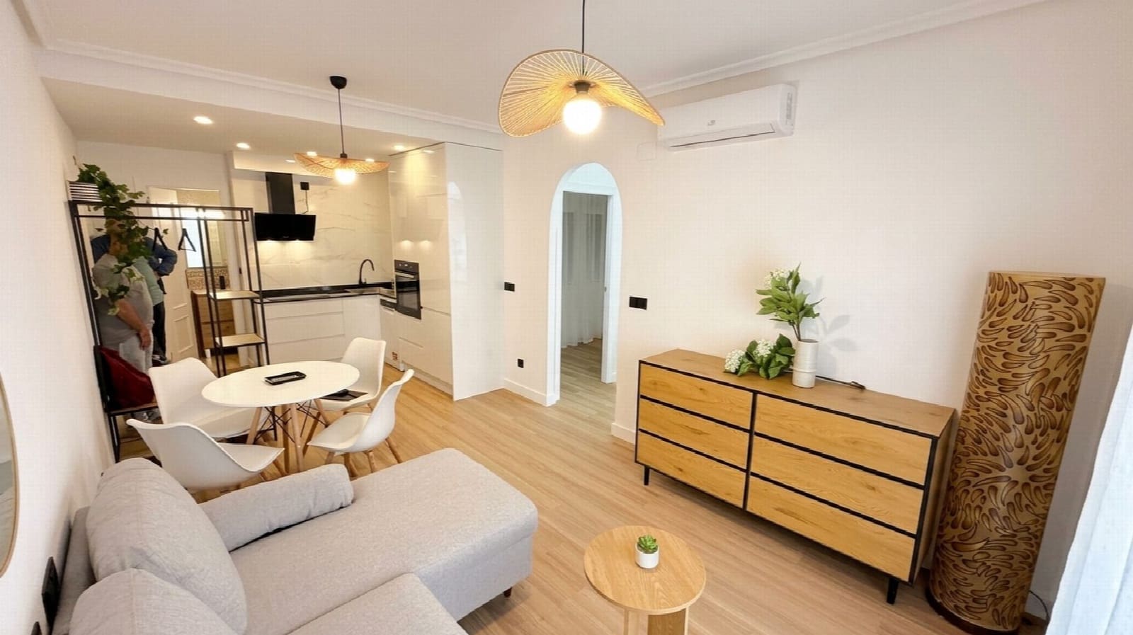 2 Zimmer Apartment zu verkaufen in Torrevieja - 164.900 € (Ref: 10051279)