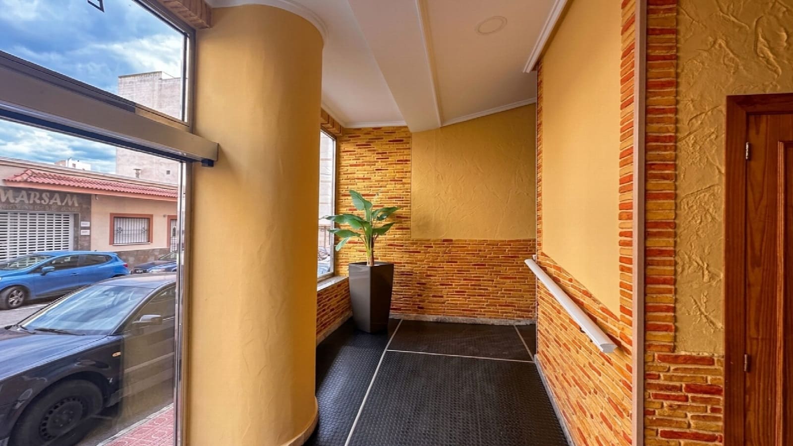 3 quarto Apartamento para venda em Torrevieja com piscina - 194 900 € (Ref: 10051281)