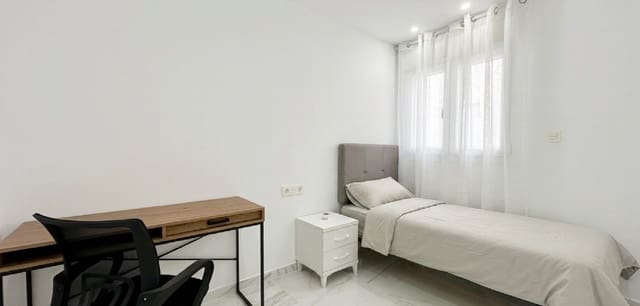 2 makuuhuone Huoneisto myytävänä paikassa Parque de las Naciones, Torrevieja - 239 000 € (Ref: 10051284)