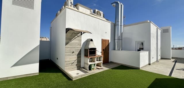 2 makuuhuone Huoneisto myytävänä paikassa Parque de las Naciones, Torrevieja - 239 000 € (Ref: 10051284)
