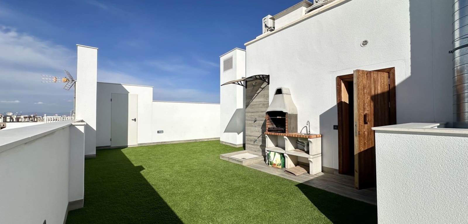2 makuuhuone Huoneisto myytävänä paikassa Torrevieja - 239 000 € (Ref: 10051284)