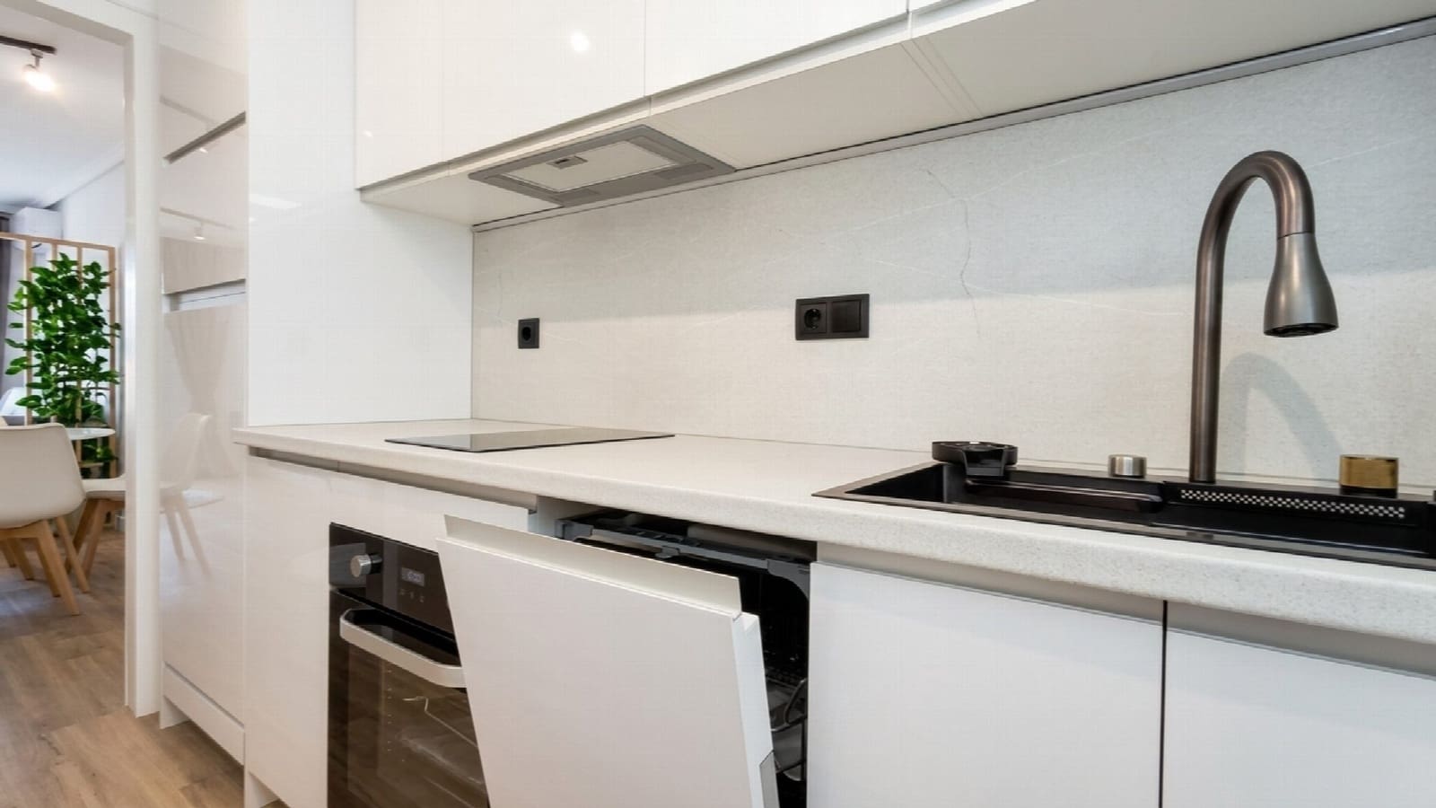 1 Zimmer Apartment zu verkaufen in Torrevieja - 167.000 € (Ref: 10051286)