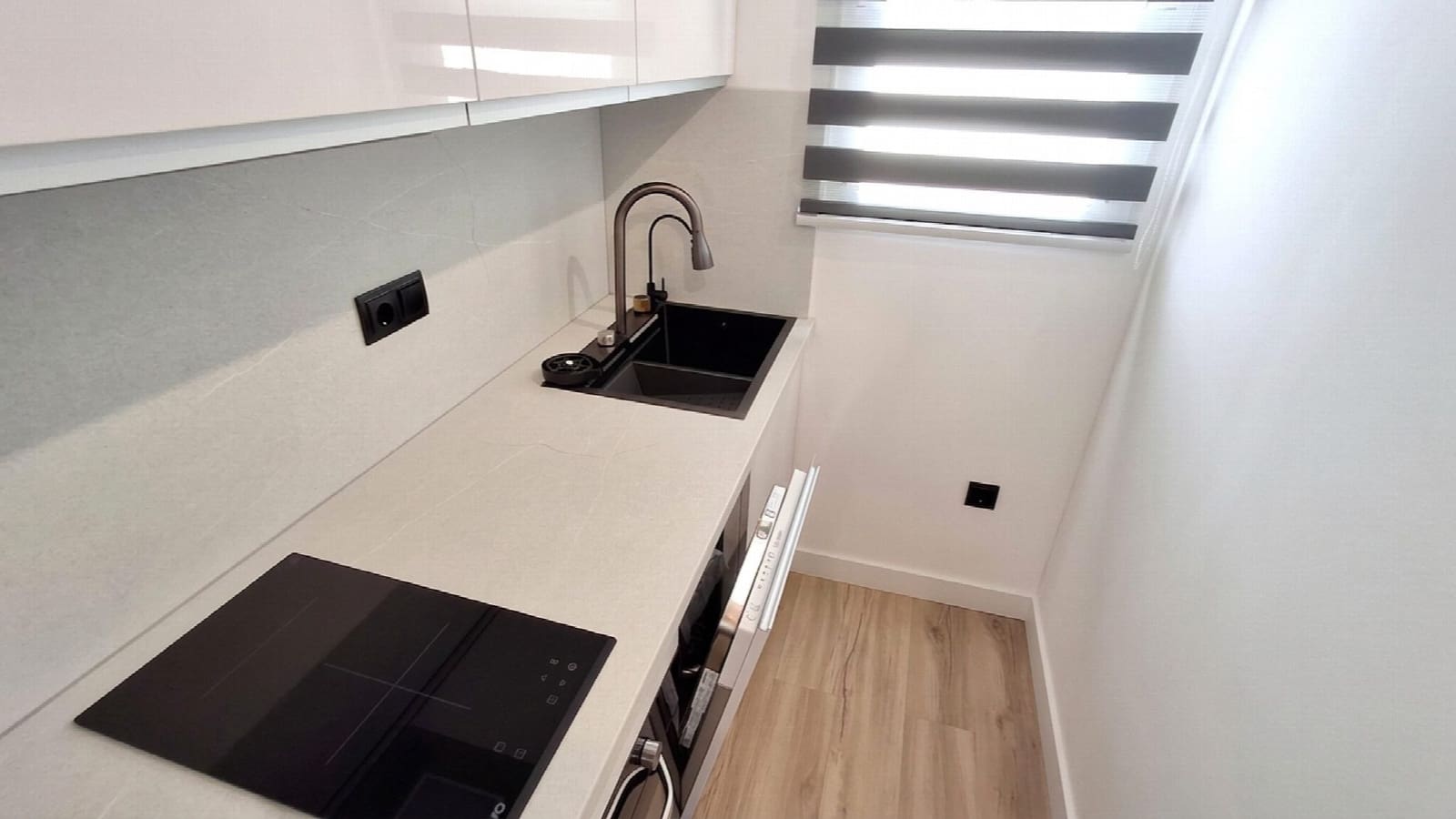 1 Zimmer Apartment zu verkaufen in Torrevieja - 167.000 € (Ref: 10051286)