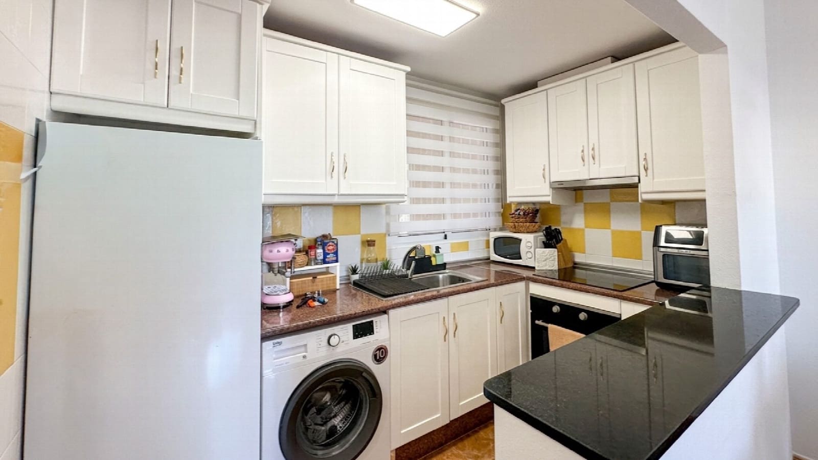 2 Zimmer Apartment zu verkaufen in Guardamar del Segura mit Pool Garage - 215.000 € (Ref: 10051290)