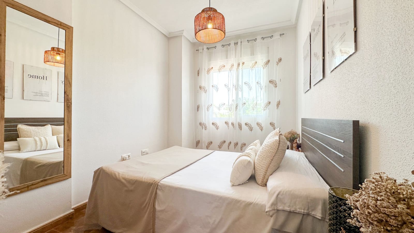 2 Zimmer Apartment zu verkaufen in Guardamar del Segura mit Pool Garage - 215.000 € (Ref: 10051290)