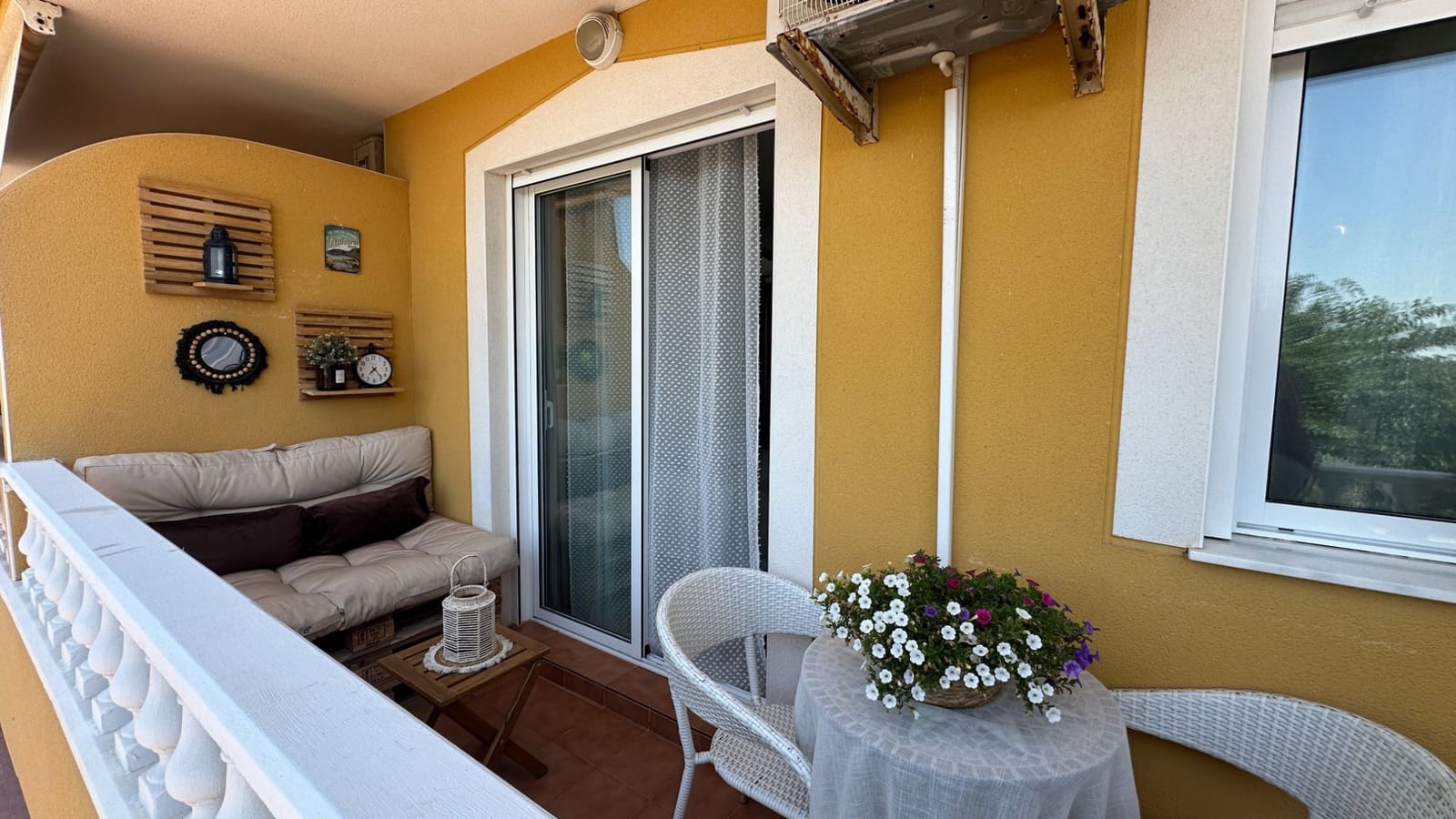 2 Zimmer Apartment zu verkaufen in Guardamar del Segura mit Pool Garage - 215.000 € (Ref: 10051290)