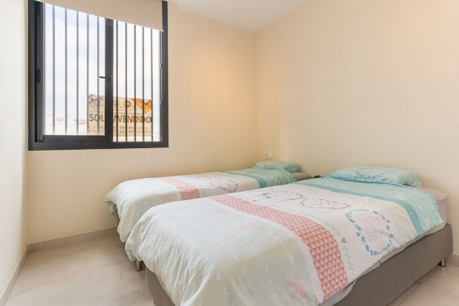 3 sypialnia Apartament na sprzedaż w Mar de Cristal z basenem garażem - 299 000 € (Ref: 10051294)