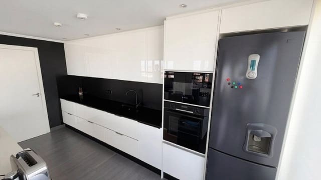 2 quarto Penthouse para venda em Playa del Acequión, Torrevieja com piscina - 369 900 € (Ref: 10051296)