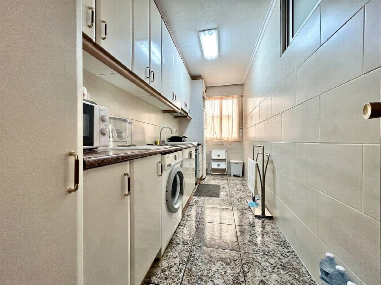 3 sypialnia Apartament przy plaży na sprzedaż w Orihuela z garażem - 225 000 € (Ref: 10051297)
