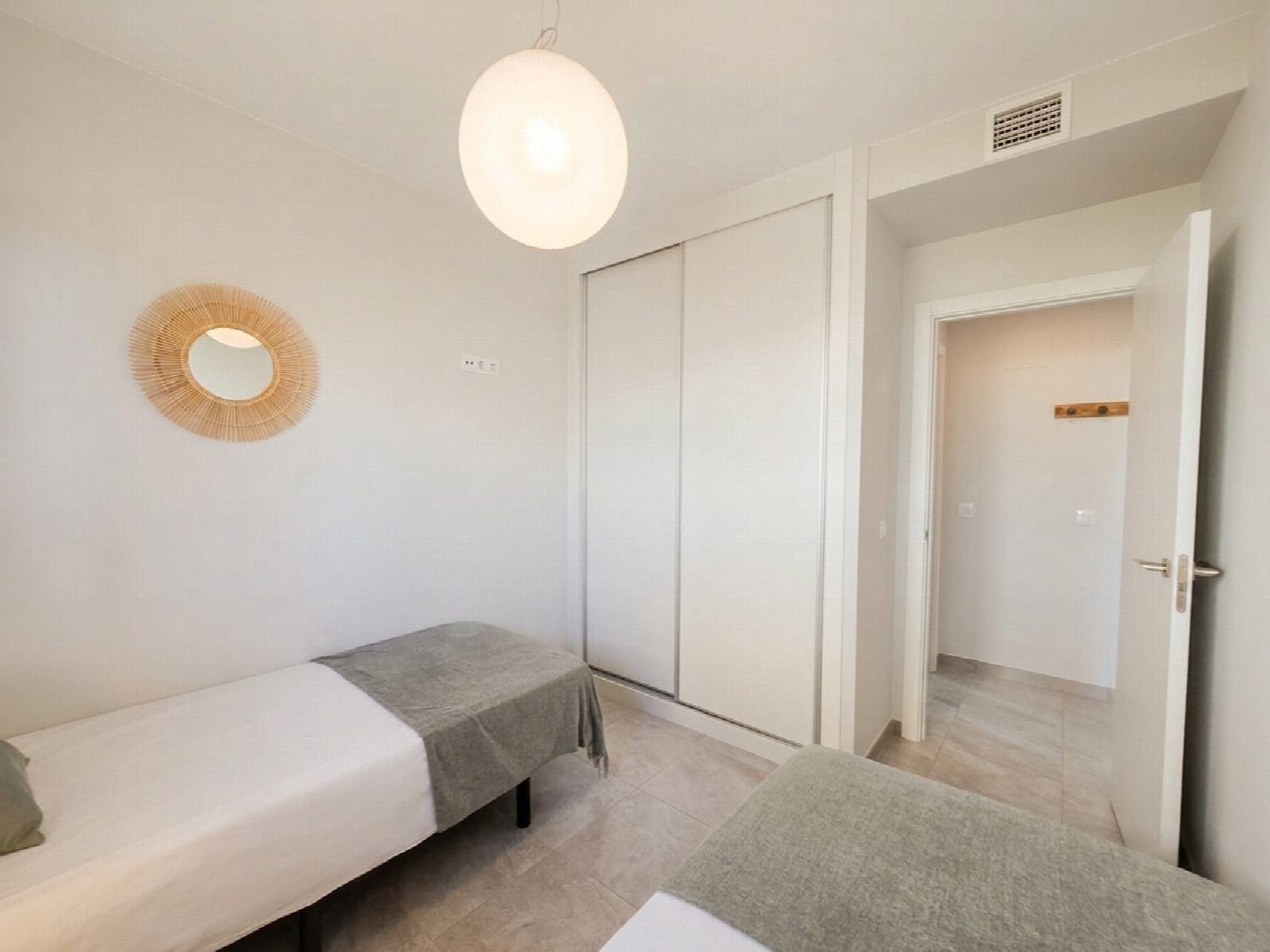 2 bedroom Apartment for sale in Orihuela with pool - € 249,999 (Ref: 10051298)