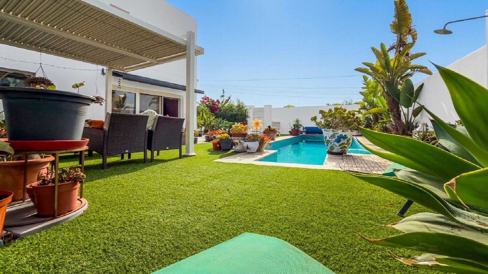 2 sovrum Villa till salu i Torrevieja med pool - 465 000 € (Ref: 10051304)