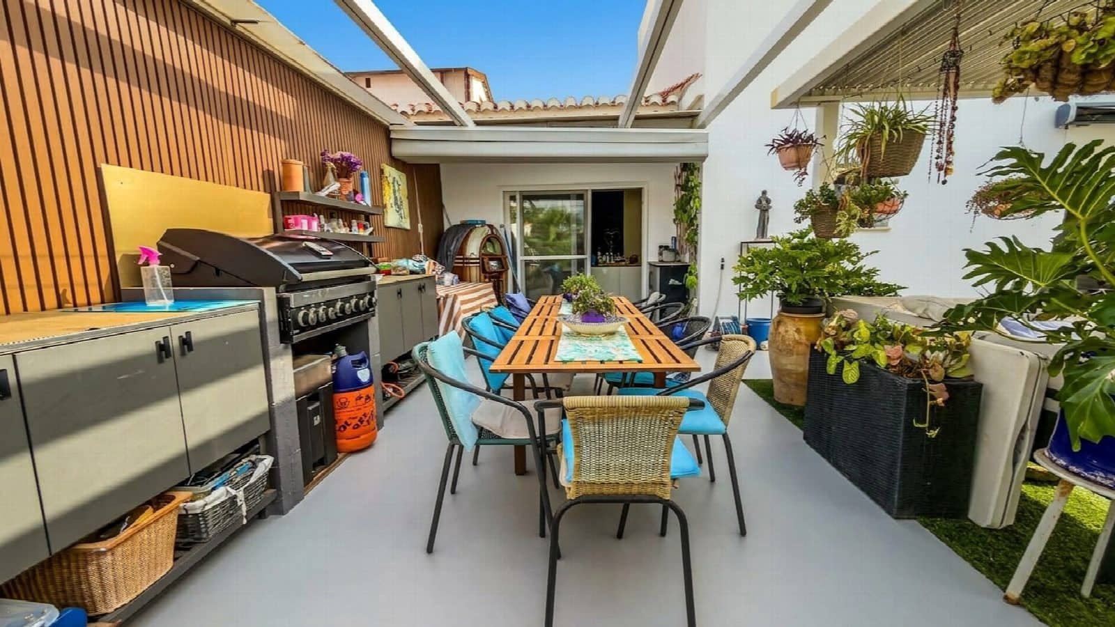2 sovrum Villa till salu i Torrevieja med pool - 465 000 € (Ref: 10051304)