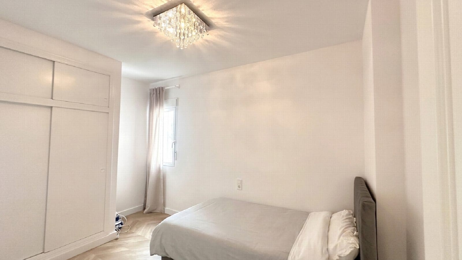 Apartamento de 2 habitaciones en Torrevieja en venta con piscina - 164.900 € (Ref: 10051309)