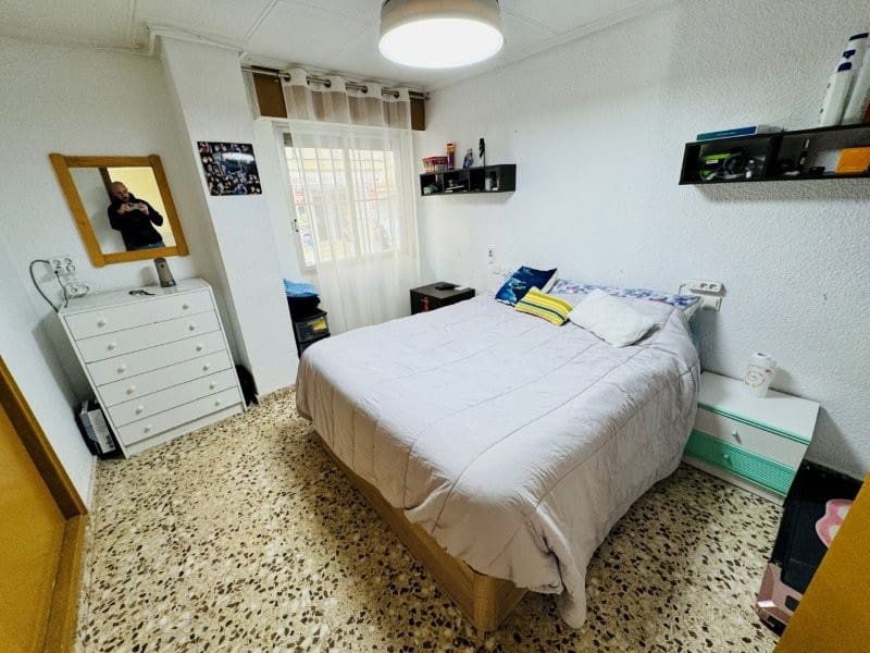 3 quarto Apartamento de Praia para venda em Torrevieja - 310 000 € (Ref: 10051312)