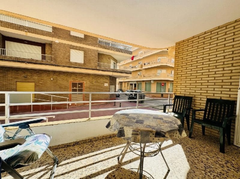 3 quarto Apartamento de Praia para venda em Torrevieja - 310 000 € (Ref: 10051312)