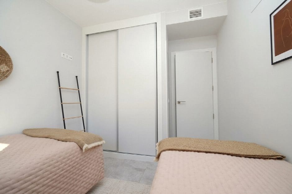 2 bedroom Apartment for sale in Orihuela with pool garage - € 229,000 (Ref: 10051315)