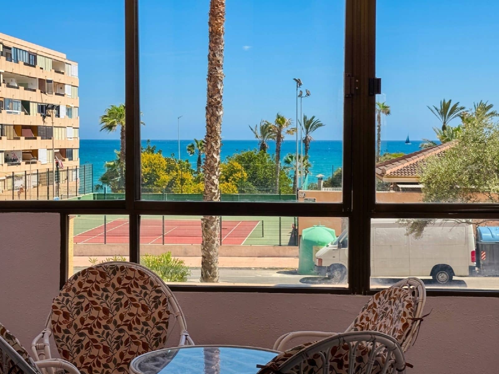 3 slaapkamer Strandappartement te koop in Torrevieja - € 234.900 (Ref: 10051316)