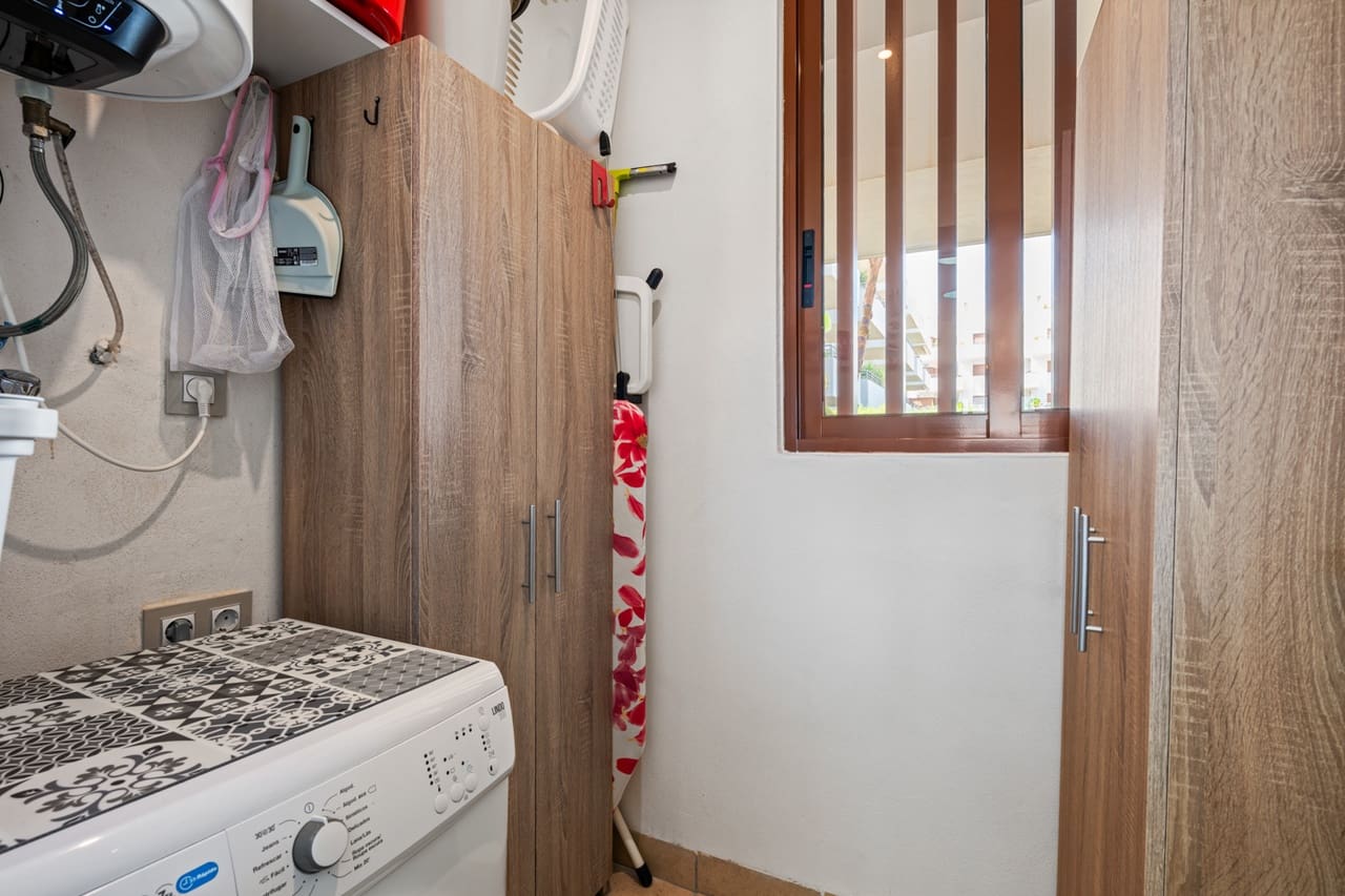 2 makuuhuone Huoneisto myytävänä paikassa Orihuela mukana 
autotalli - 259 000 € (Ref: 10051321)