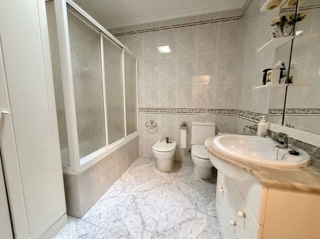 6 slaapkamer Appartement te koop in Las Piscinas Naturales, Torrevieja - € 600.000 (Ref: 10055679)