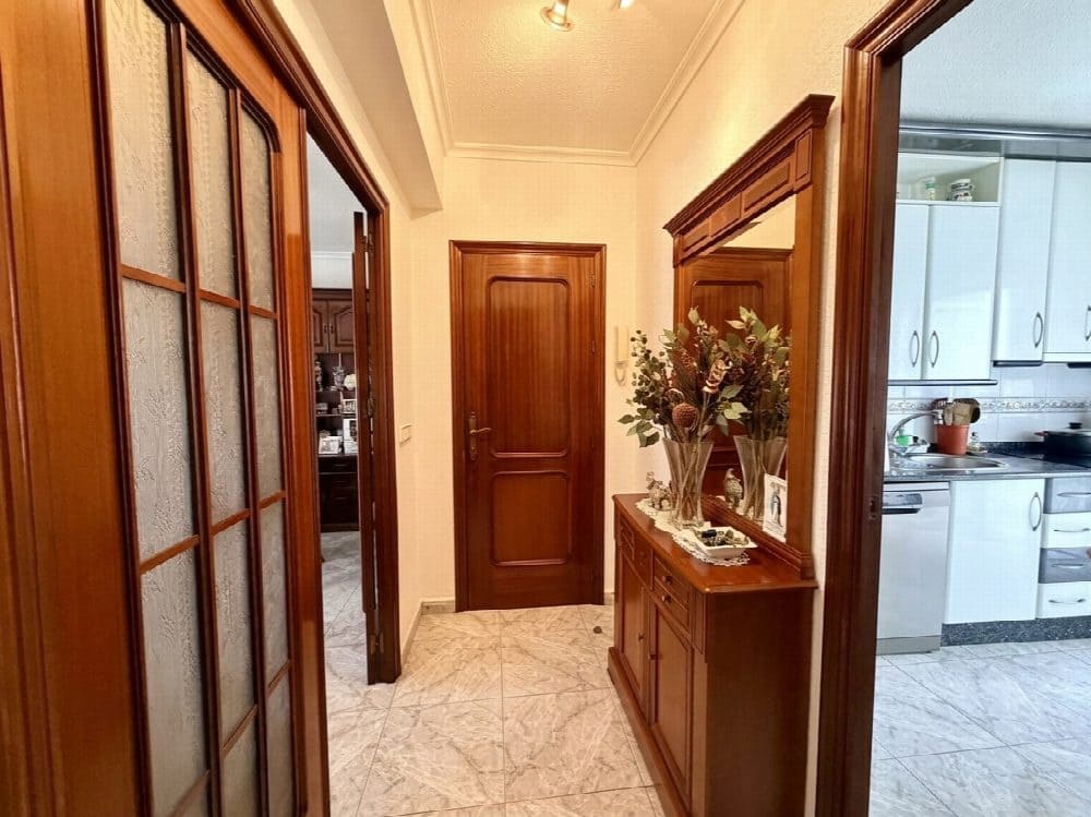 6 slaapkamer Appartement te koop in Torrevieja - € 600.000 (Ref: 10055679)