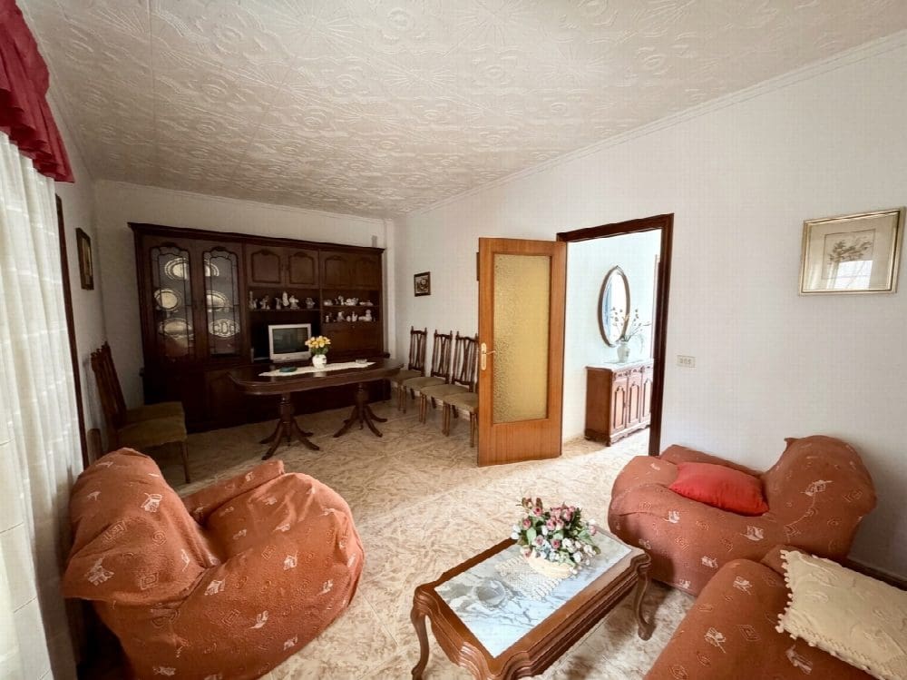 6 slaapkamer Appartement te koop in Torrevieja - € 600.000 (Ref: 10055679)