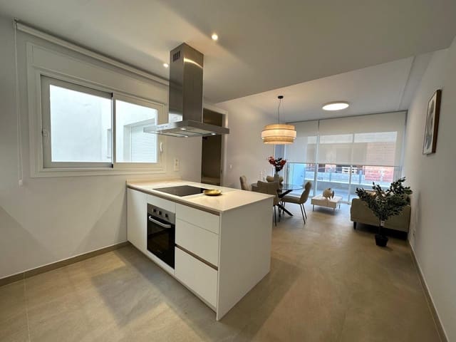 2 makuuhuone Ranta-asunto myytävänä paikassa Playa de los Locos, Torrevieja mukana uima-altaan - 429 999 € (Ref: 10063539)