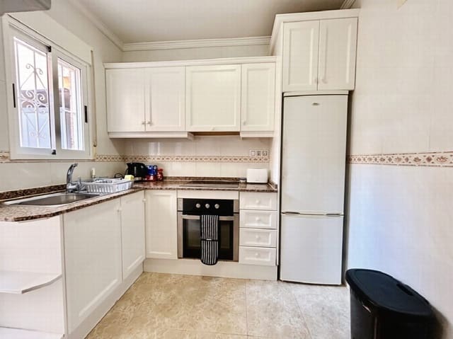 3 Zimmer Haus zu verkaufen in La Zenia, Orihuela mit Garage - 199.900 € (Ref: 10063561)