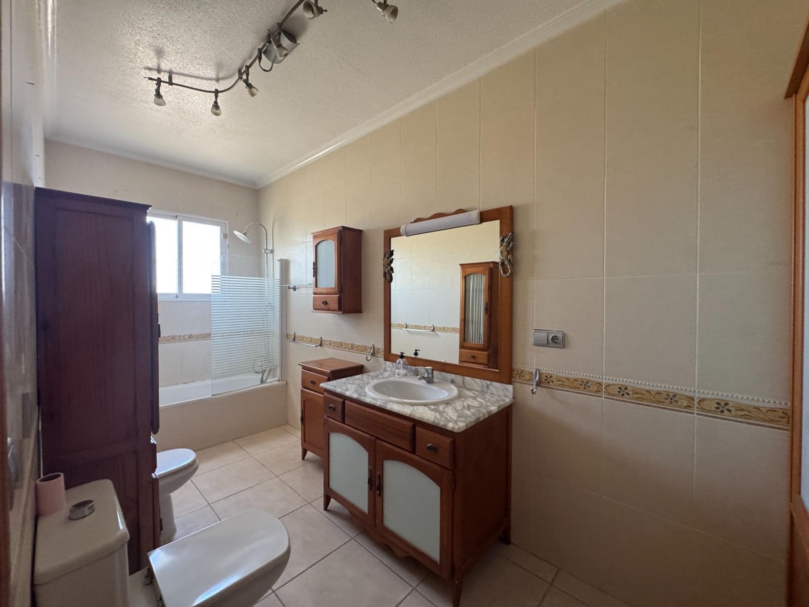 5 camera da letto Finca/Casa di Campagna in vendita in Dolores con piscina - 375.000 € (Rif: 10063566)