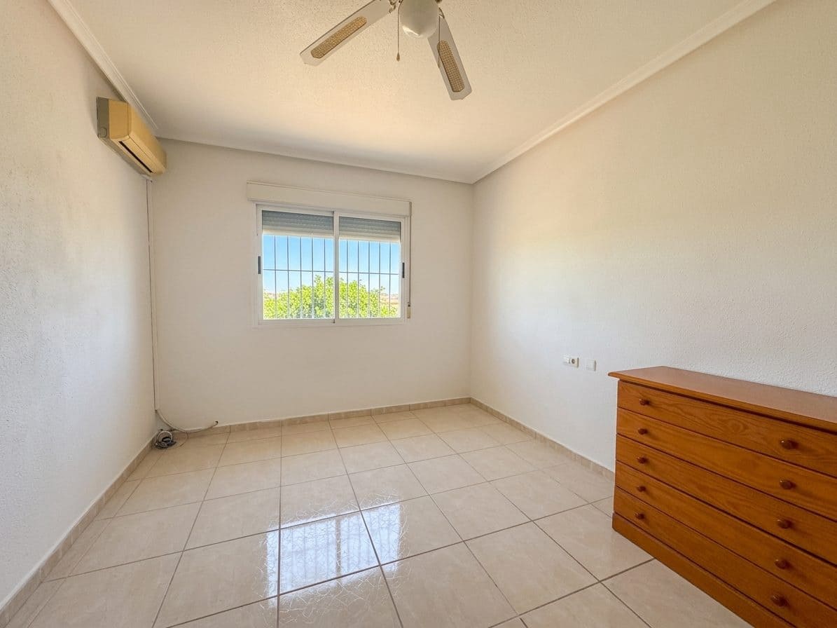 5 camera da letto Finca/Casa di Campagna in vendita in Dolores con piscina - 375.000 € (Rif: 10063566)