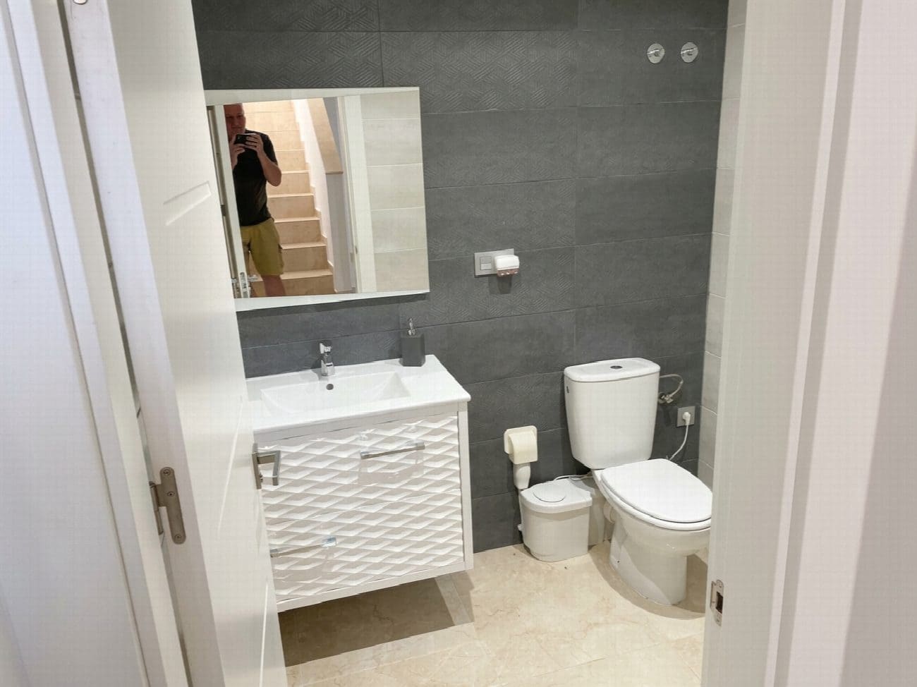 5 slaapkamer Villa te koop in Villamartin met zwembad garage - € 459.950 (Ref: 10063570)
