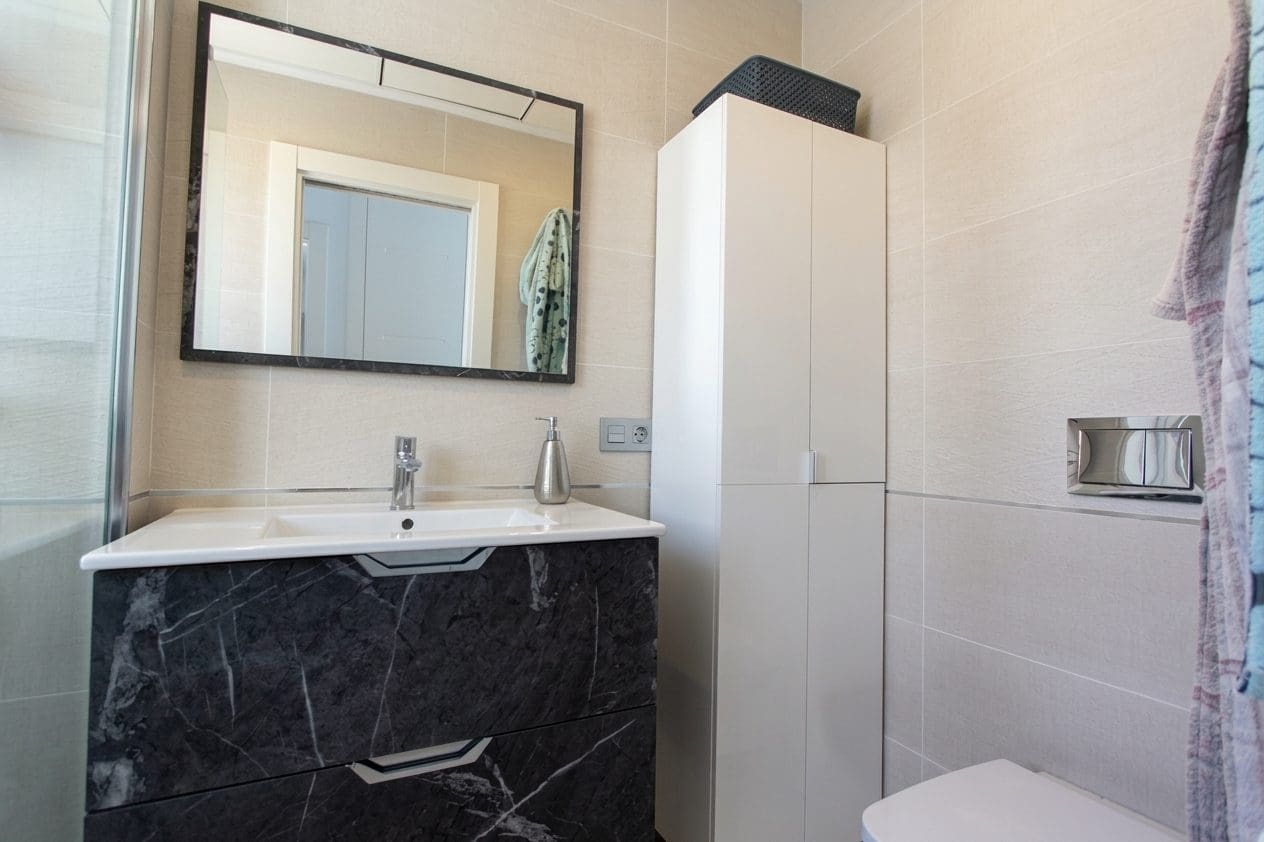 5 slaapkamer Villa te koop in Villamartin met zwembad garage - € 459.950 (Ref: 10063570)