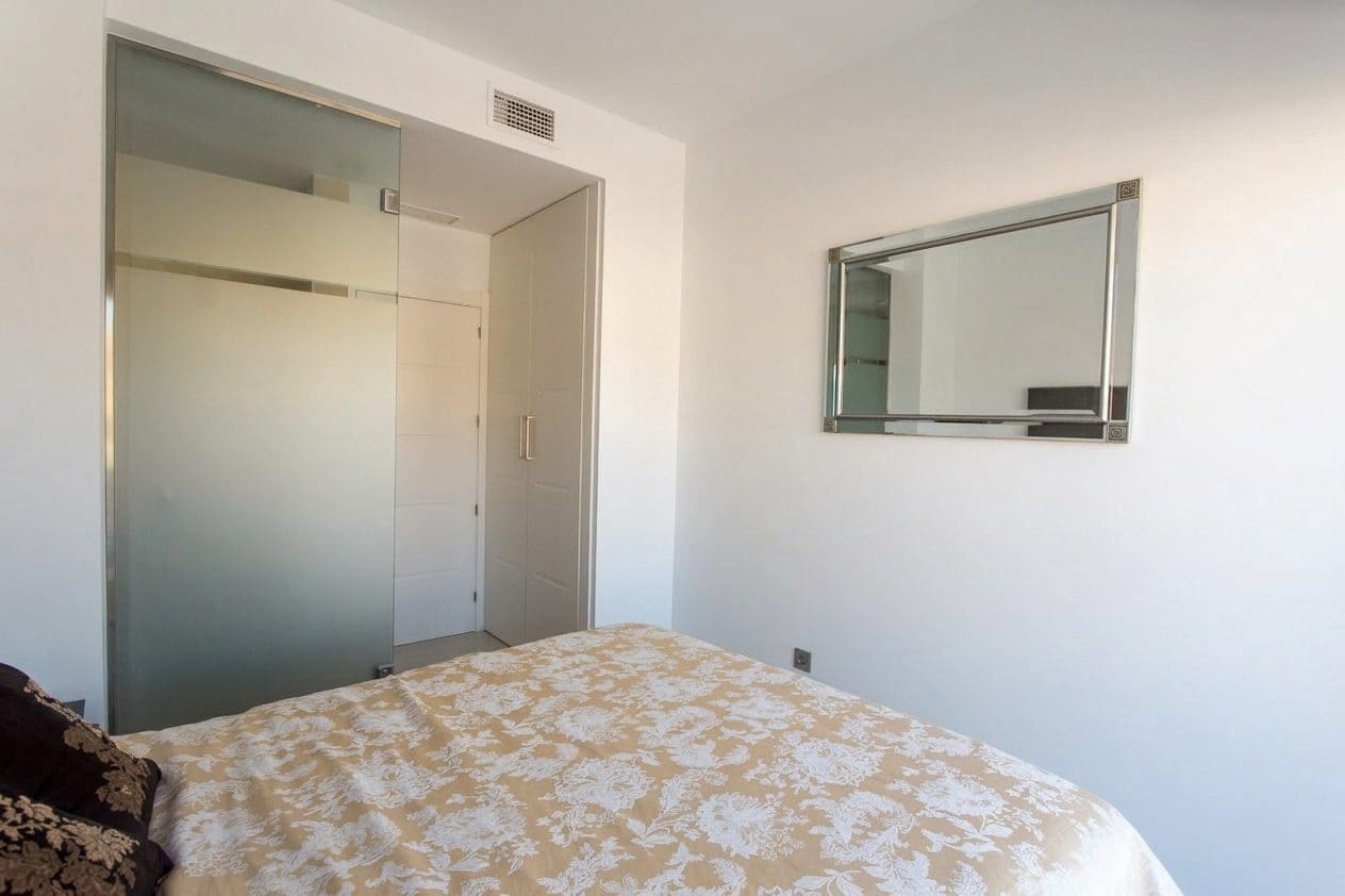 5 slaapkamer Villa te koop in Villamartin met zwembad garage - € 459.950 (Ref: 10063570)
