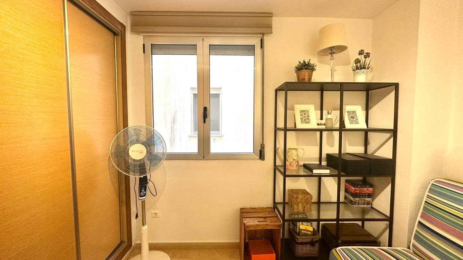 Apartamento de 2 habitaciones en Torrevieja en venta - 177.900 € (Ref: 10063593)
