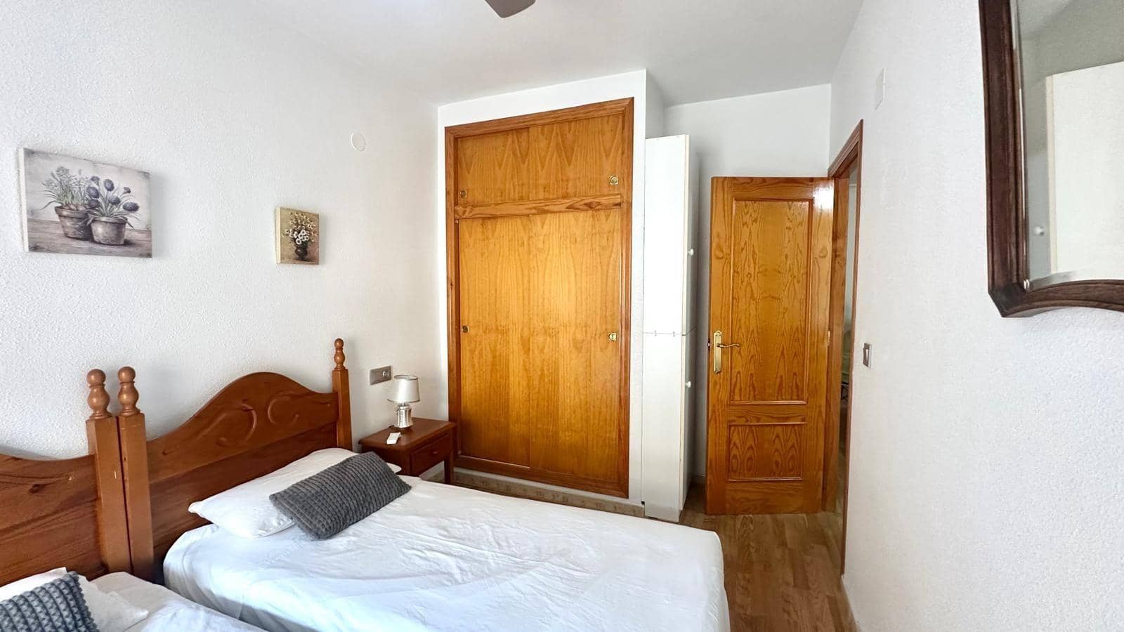 2 slaapkamer Appartement te koop in Torrevieja - € 165.704 (Ref: 10063595)