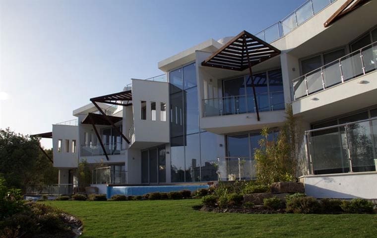 4 sypialnia Dom na sprzedaż w Marbella z basenem garażem - 1 856 950 € (Ref: 10071033)