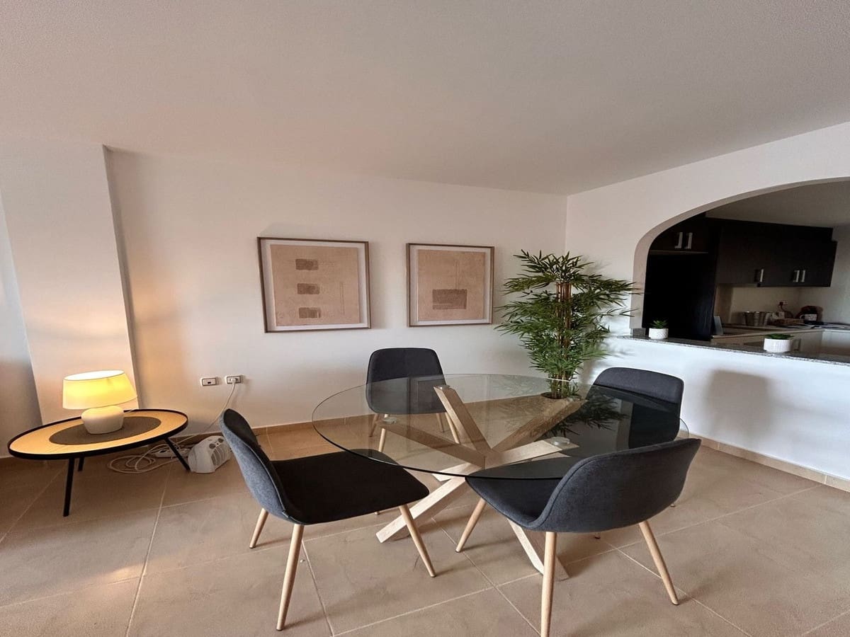 2 makuuhuone Huoneisto myytävänä paikassa Orihuela Costa mukana uima-altaan - 200 500 € (Ref: 10071035)