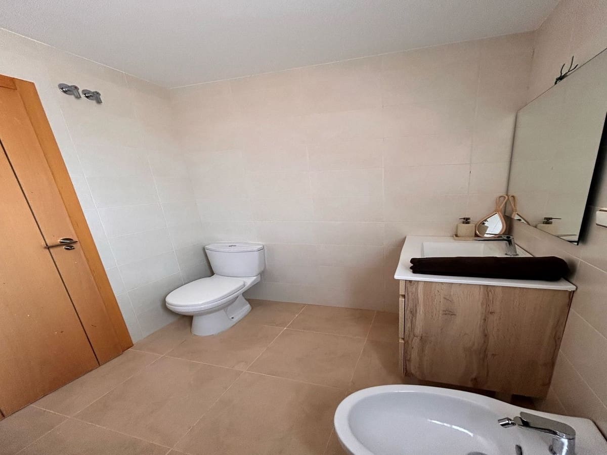 2 makuuhuone Huoneisto myytävänä paikassa Orihuela Costa mukana uima-altaan - 200 500 € (Ref: 10071035)