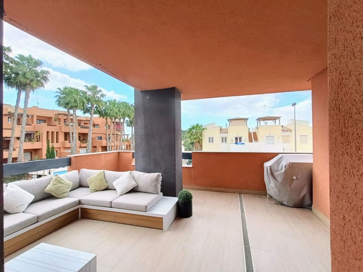 2 quarto Apartamento para venda em Villamartin com piscina garagem - 254 900 € (Ref: 10071039)