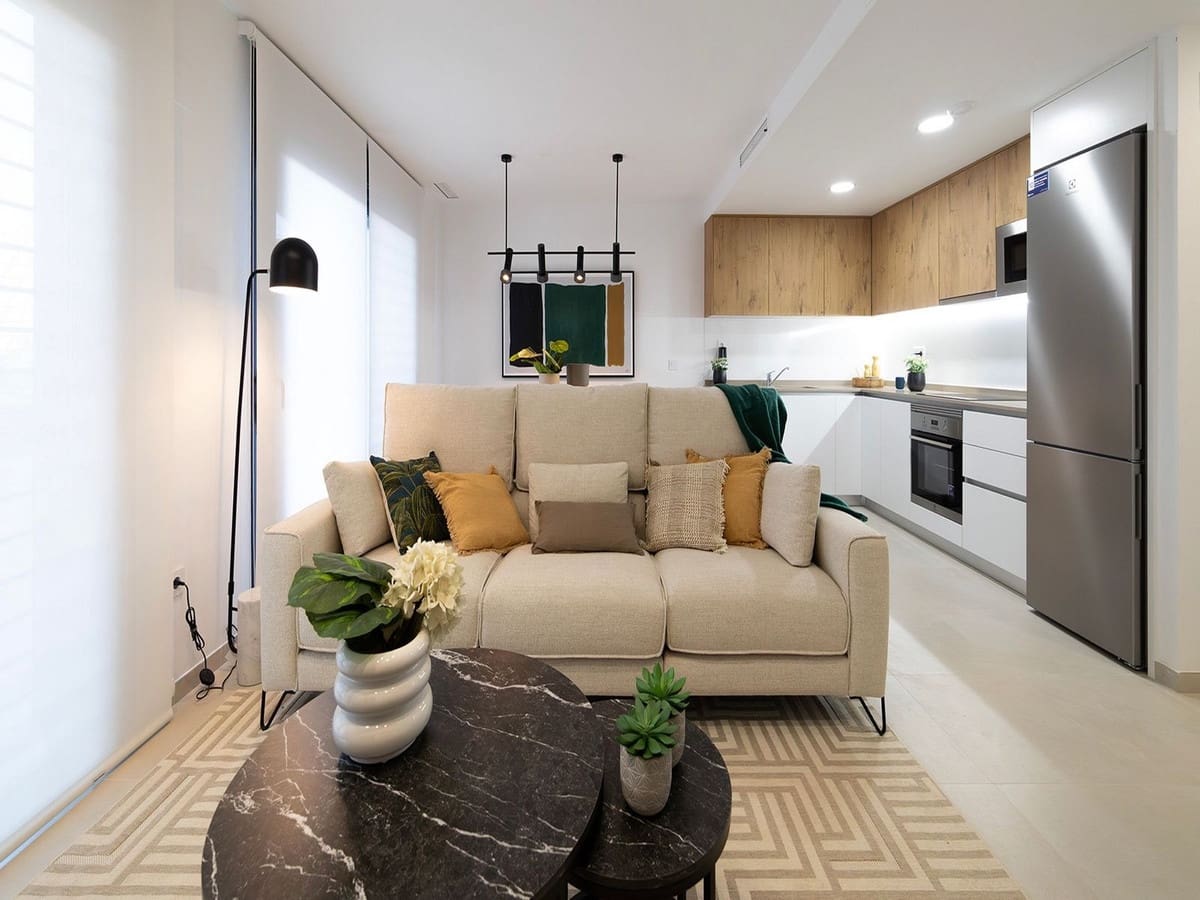 3 soveværelse Lejlighed til salg i Torrevieja med swimmingpool garage - € 412.000 (Ref: 10071050)