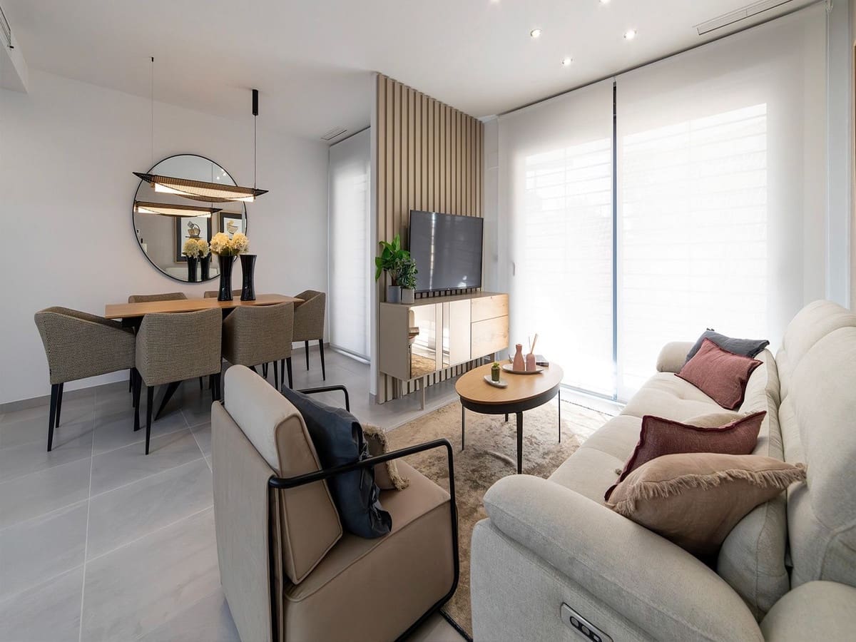 3 soveværelse Lejlighed til salg i Torrevieja med swimmingpool garage - € 412.000 (Ref: 10071050)