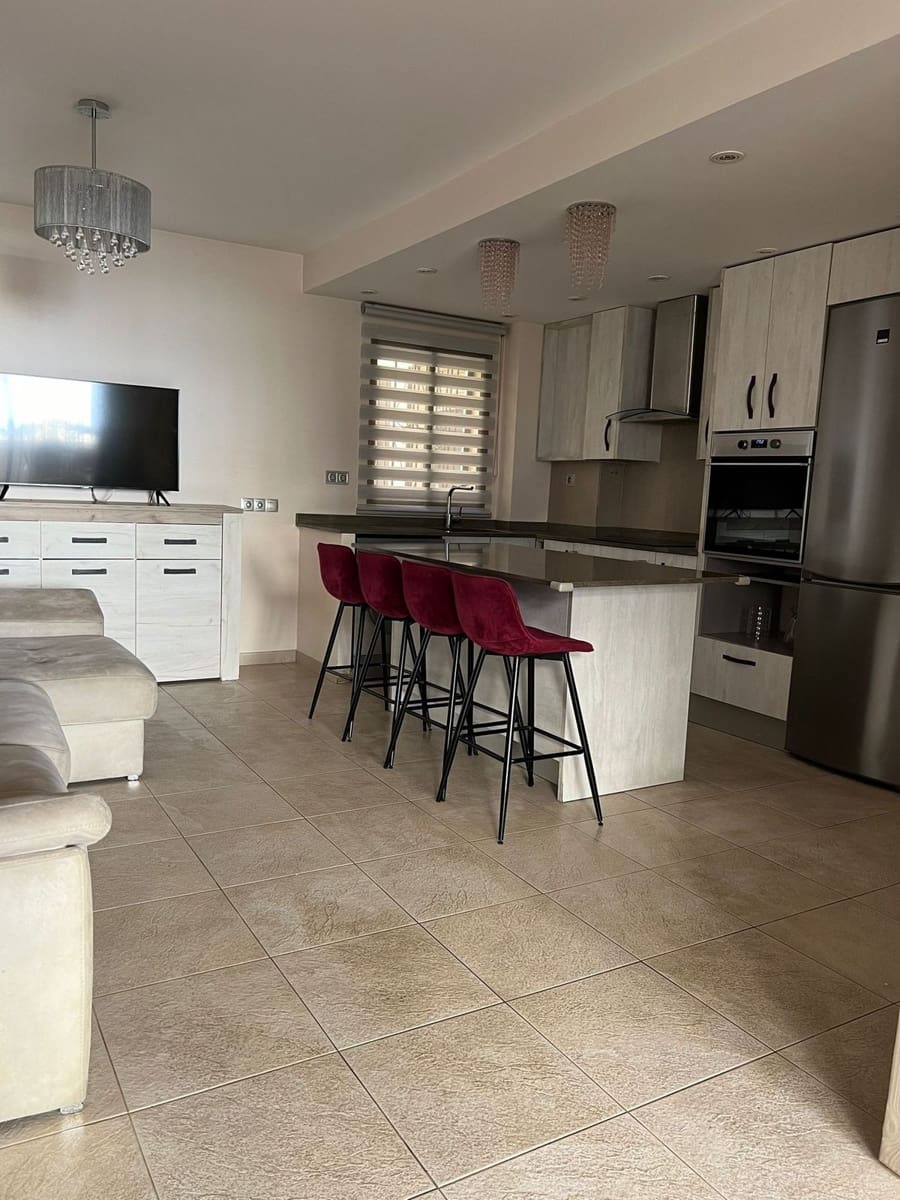 2 quarto Apartamento para venda em Estepona com piscina garagem - 485 000 € (Ref: 10071073)