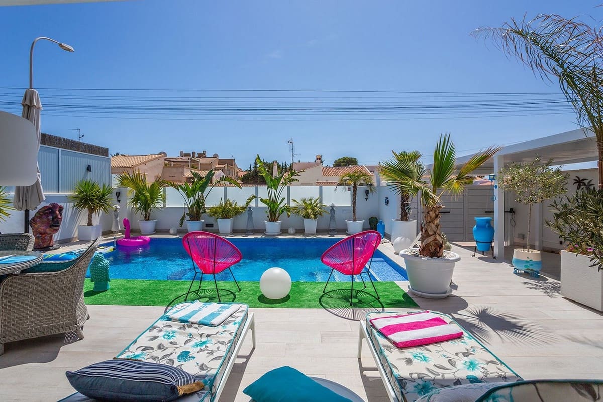 3 sovrum Villa till salu i El Chaparral med pool garage - 594 000 € (Ref: 10071100)