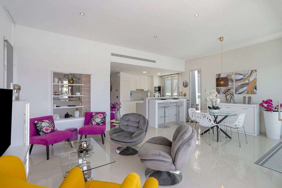 3 sovrum Villa till salu i El Chaparral med pool garage - 594 000 € (Ref: 10071100)