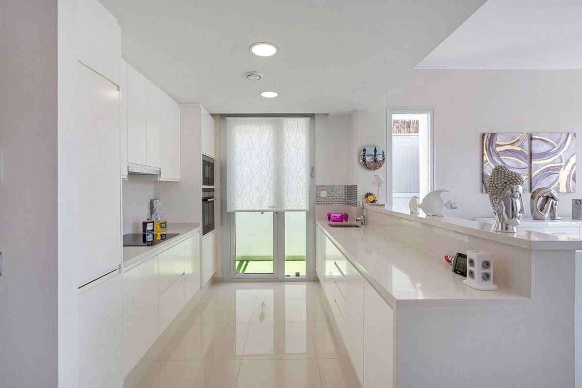 3 sovrum Villa till salu i El Chaparral med pool garage - 594 000 € (Ref: 10071100)