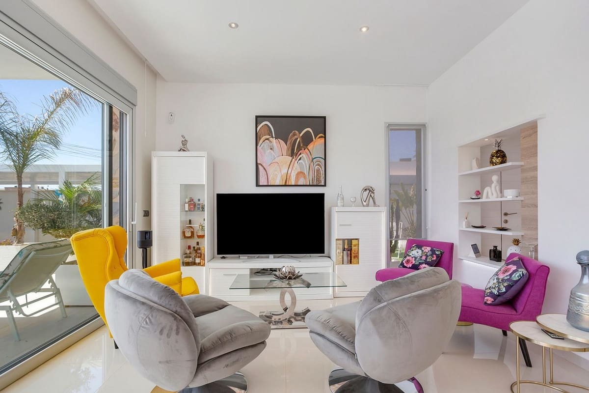 3 sovrum Villa till salu i El Chaparral med pool garage - 594 000 € (Ref: 10071100)