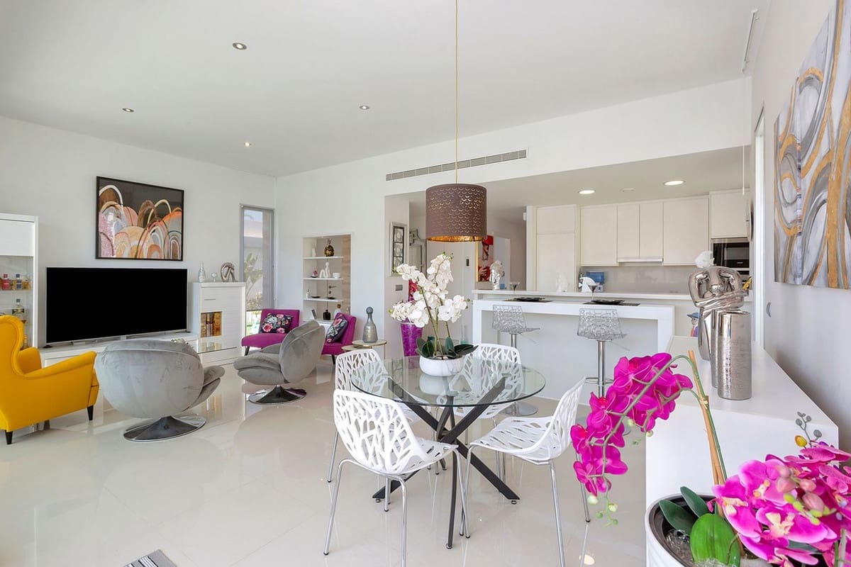3 sovrum Villa till salu i El Chaparral med pool garage - 594 000 € (Ref: 10071100)